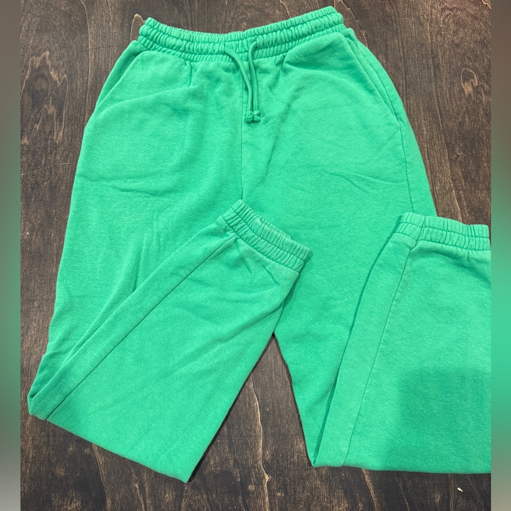 Zara Green Women’s Sweatpants